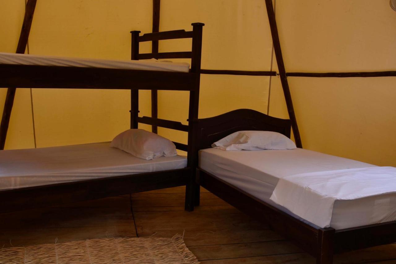 Hostal Las Valkirias Matanza Esterno foto